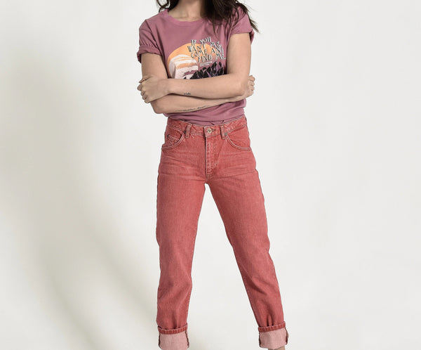ORGANIC RED AWESOME BAGGIES HIGH WAIST STRAIGHT LEG JEAN