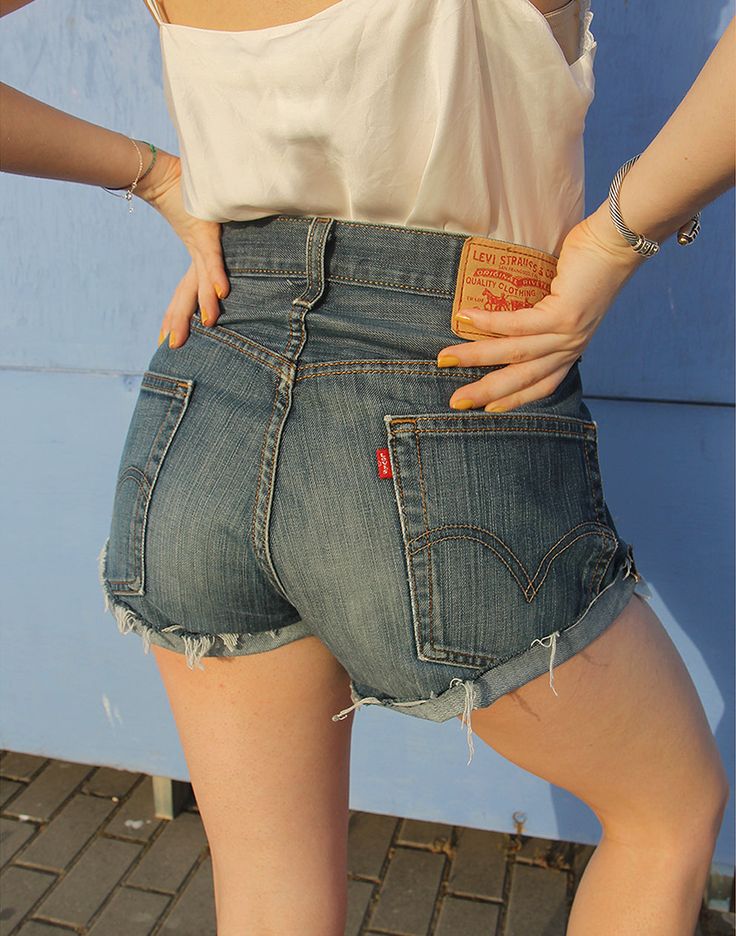 LEVIS VINTAGE 501 SHORTS DARK BLUE