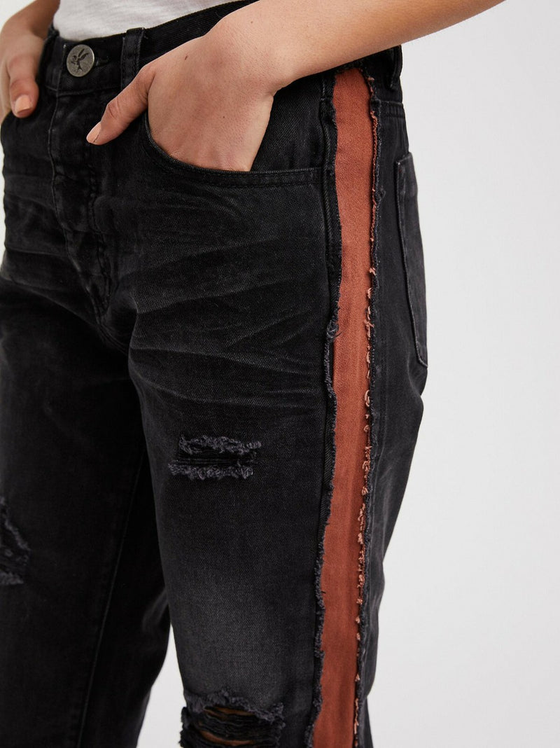 BLACK VAN HOOLIGANS LOW WAIST RELAXED STRAIGHT LEG JEAN