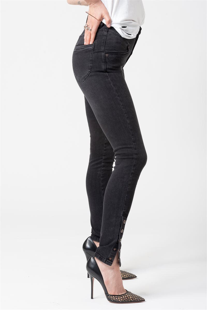 BLACK SWAN PREACHERS HIGH WAIST JEAN
